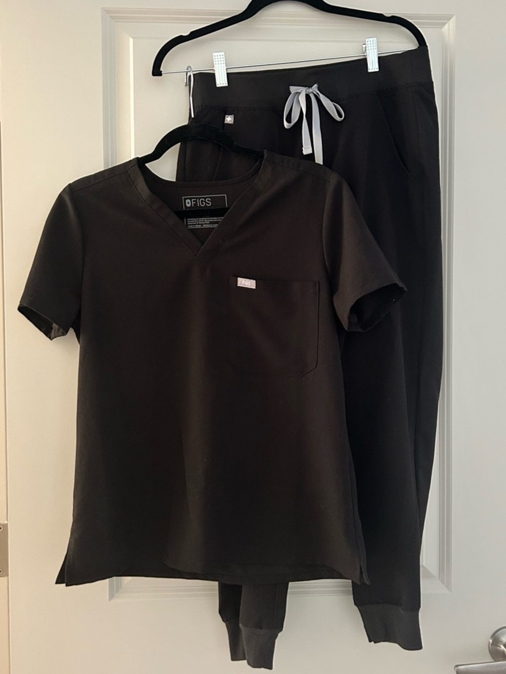 FIGS Scrub Set Small Black Women’s Medical Uniform Jogger Style